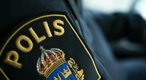 Ruotsi: Poliisi vuotaa tietoja rikollisjengeille
