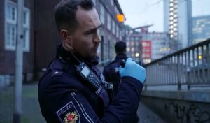 Saksa: Poliisi teki kotietsinnän – ”väärä” mielipide sosiaalisessa mediassa johti DNA-vaatimuksiin ja puhelimen takavarikointiin