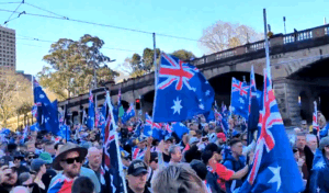 Tuhannet kokoontuivat vastustamaan joukkomaahanmuuttoa Australiassa