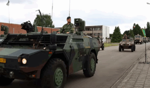 Maahanmuuton seuraukset kärjistyvät – Bryssel valmistautuu lähettämään armeijan kaduille ennen vuoden loppua
