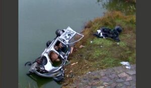 Kuusi kuoli laittomien siirtolaisten salakuljetusauton suistuttua järveen poliisin takaa-ajossa Bulgariassa