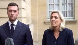 Marine Le Pen vetäytyy presidenttikisasta, mikäli tuomio pysyy – tukee Bardellaa seuraajaksi