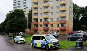 Uusi kokeilu: opiskelijat sijoitetaan maahanmuuttajagettoihin “alueiden pelastajiksi”