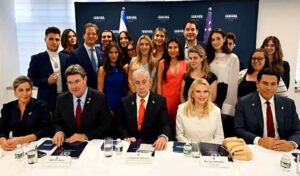 Israelin propagandakoneisto petti omat somesoturinsa – jätti palkat maksamatta