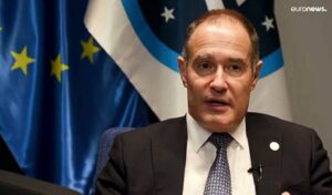 Frontexin entinen pääjohtaja Leggeri kansalaisjärjestöjen syytösten kohteena: “Verilöyly Välimerellä”