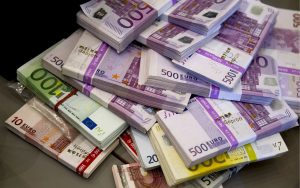 Jättivoitot osakekaupoilla Gazan sodan edellä