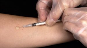 Saksalainen sairaanhoitaja halusi vähentää työmääräänsä – murhasi 10 potilasta